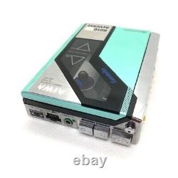 AIWA HS-P7 Walkman Cassette Boy Green Auto Reverse Super Sound from Japan Used