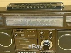 Antique GRUNDIG RR-1140SL Broadcast Receiver Sounds great! Used from Japan