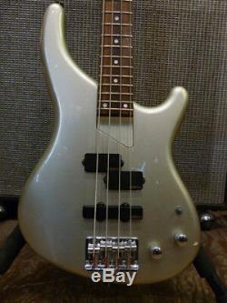 Greco Phoenix Bass PXB-40 Silver sound Rare Excellent condition Used from japan