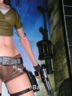 NECA Tomb Raider LARA CROFT 12 inch PUSH BUTTON SOUND Figure from JAPAN F/S