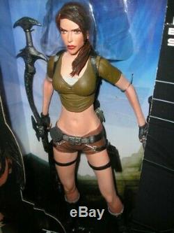 NECA Tomb Raider LARA CROFT 12 inch PUSH BUTTON SOUND Figure from JAPAN F/S
