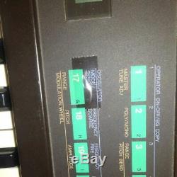 Synthesizer YAMAHA DX7 with confirmed sound output from JAPAN