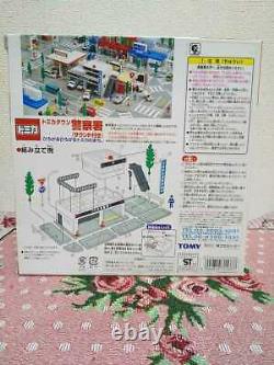Tomica Town Police Station with sound TOMY from Japan