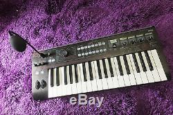 USED KORG R3 Synthesizer Vocoder Analog sound from Japan 160606