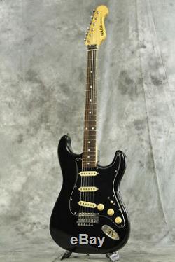 YAMAHA ST800R Electric Guitar Excellent Black sound Vintage from japan ST-800R