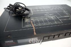 YAMAHA TX81Z FM Sound Source Synthesizer FM Tone Generator 100V US From Japan
