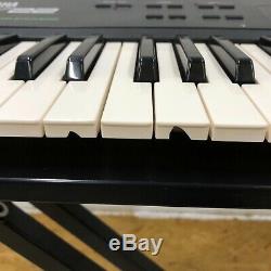 Yamaha SY-22 Music Synthesizer Keyboard Headphone Out Works, No Sound from L/R